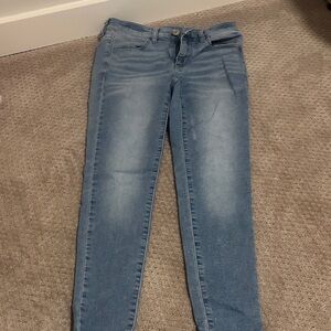American Eagle Outfitters Light Blue Skinny Jeans